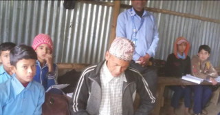 उमेर ६६ वर्ष, कक्षा ७