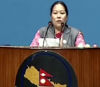 ओली महासय कति जना भ्रष्टाचारीलाई कार्वाही गर्नुभयाे ?  - सांसद माझी