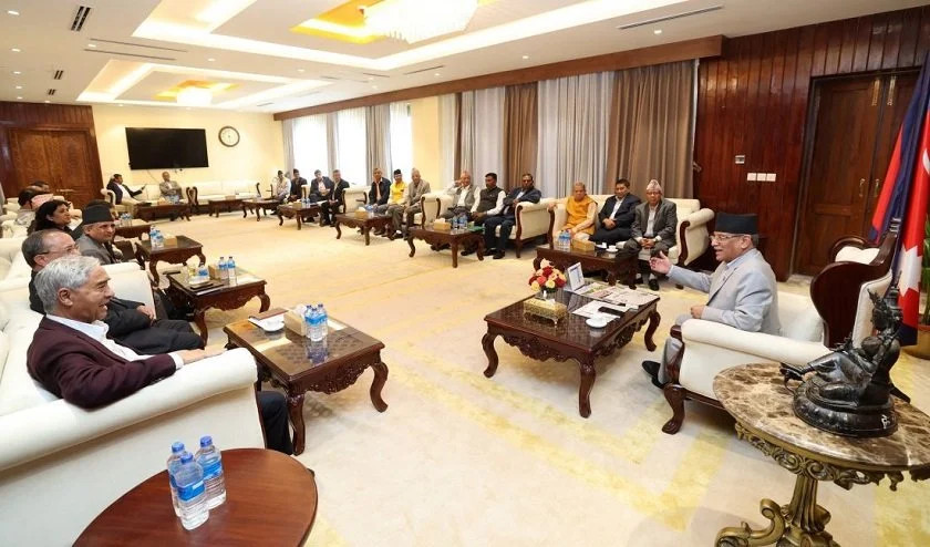 बालुवाटारमा सत्ता गठबन्धन बैठक: बजेटमा बढेको असन्तुष्टि सम्बोधनको प्रयास