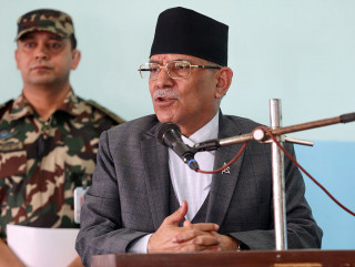 भारत भ्रमणमा प्रधानमन्त्री प्रचण्डको खर्च झण्डै १ करोड