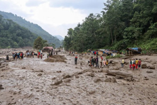 भुजीखोला बाढीको तीन वर्ष : बेपत्ता भेटिएनन्, भत्केका घर अझै बनेनन्