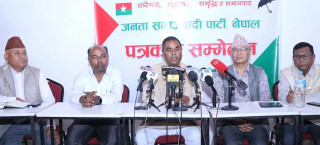 उपेन्द्रको टिप्पणी : भट्टराईलाई एक्लै हिँड्ने बानी परेकाले समाजवादी मोर्चामा आएनन्