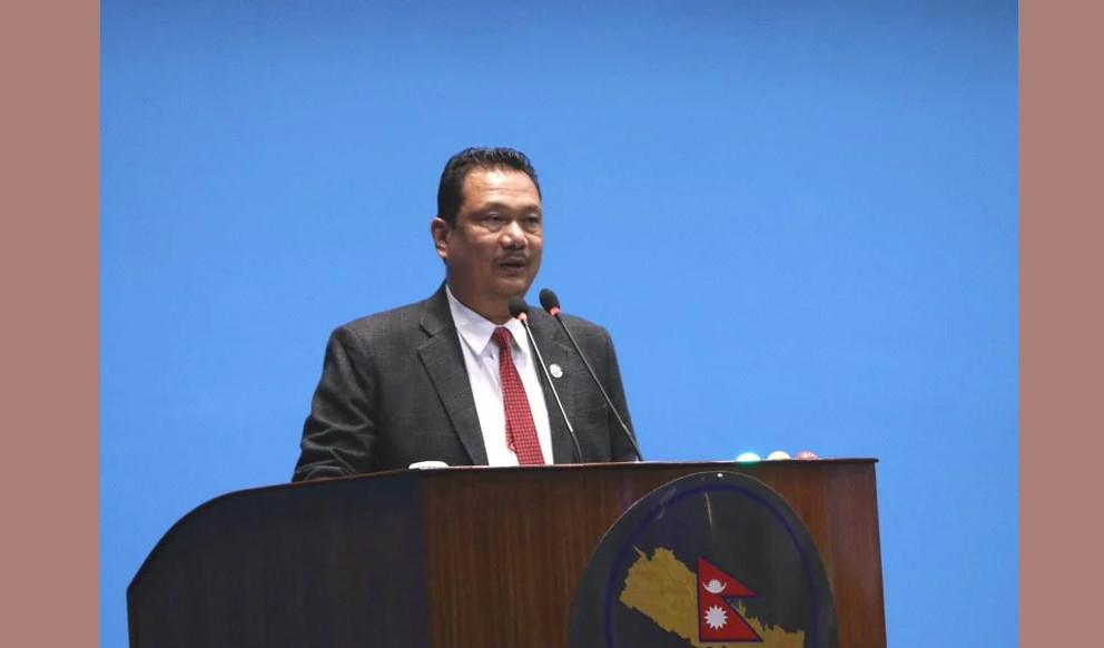 संसदमा मन्त्री अमनलाल मोदीलाई २६ सांसदले सोधे यस्तो प्रश्न्