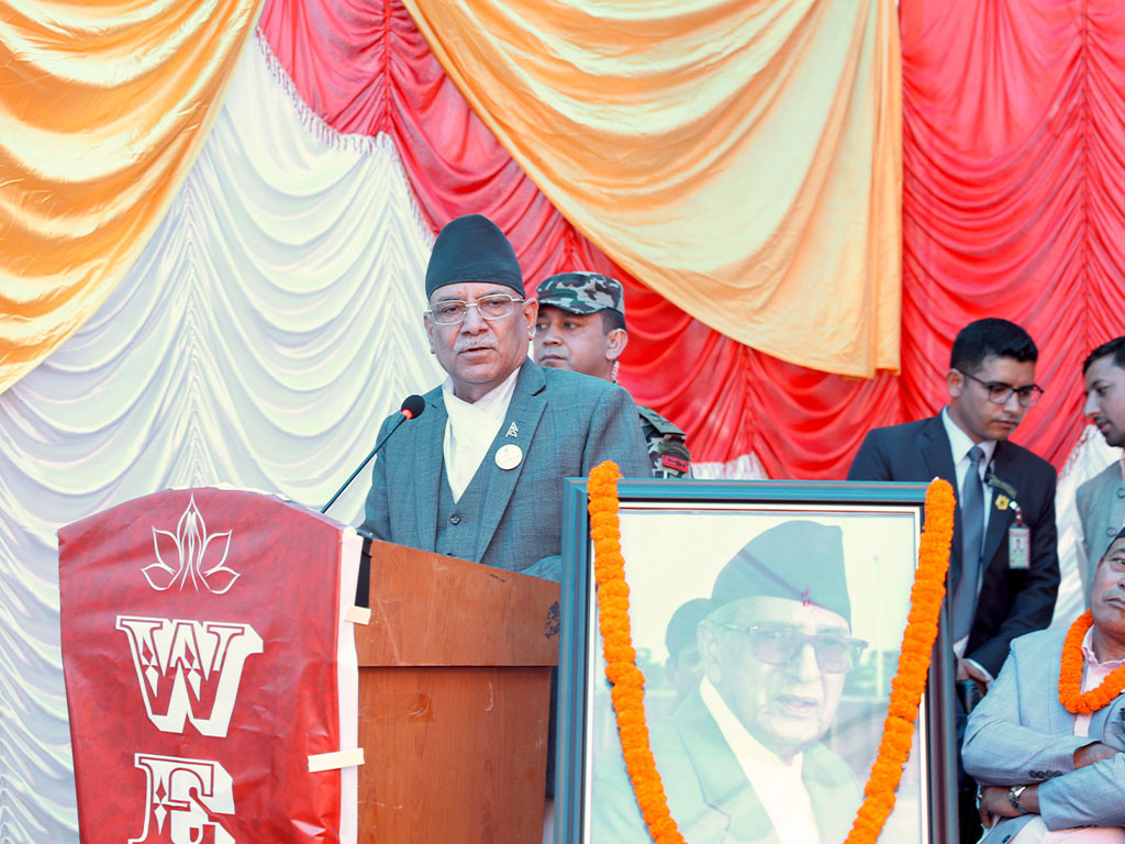 गिरिजाप्रसादलाई गणतन्त्रको पहिलो राष्ट्रपति प्रस्ताव नगरेकोमा मलाई पश्चात्ताप छ : प्रधानमन्त्री प्रचण्ड