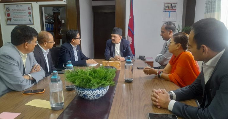 सीएनआई पदाधिकारीले अर्थमन्त्रीलाई भने-अग्रिम जमानत र उधारो उठाउने ऐन ल्याउनुस्