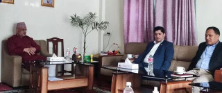 ‘उज्यालो गण्डकी प्रदेश’का विषयमा मुख्यमन्त्री पाण्डे र कुलमान घिसिङबीच छलफल