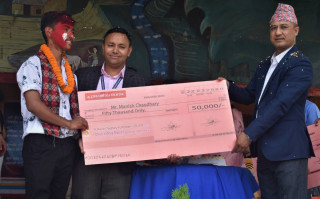 विभूति स्कुलले जीपीए फोर ल्याउने विद्यार्थीलाई दियो ५०/५० हजार पुरस्कार