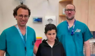 इजरायलका डाक्टरले छुट्टिएको टाउकोलाई पुनः जोडेर चमात्कार गरेपछि...