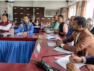 लेखा समिति बैठक : सुन तस्करी छानबिनका लागि उच्चस्तरीय समिति गठन गर्न  एमालेको माग