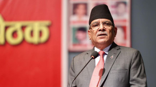 सरकार संविधानको कार्यान्वयनमार्फत जनताको जीवन परिवर्तनको अभियानमा छ : प्रधानमन्त्री