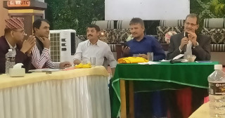 आज पत्रकार सम्मेलन गर्दै माओवादी केन्द्र