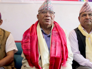 ललिता निवास प्रकरणमा छानबिन हुने भएपछि भोली स्वदेश फर्किँदै माधव नेपाल