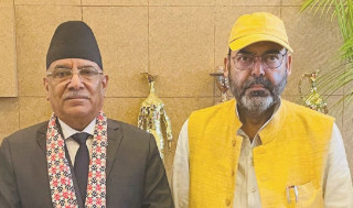 प्रधानमन्त्रीलाई भेटेर नरैनापुरका अध्यक्ष शाहले मागे शिक्षा, स्वास्थ्य, कृषि र निर्माणका लागि बजेट