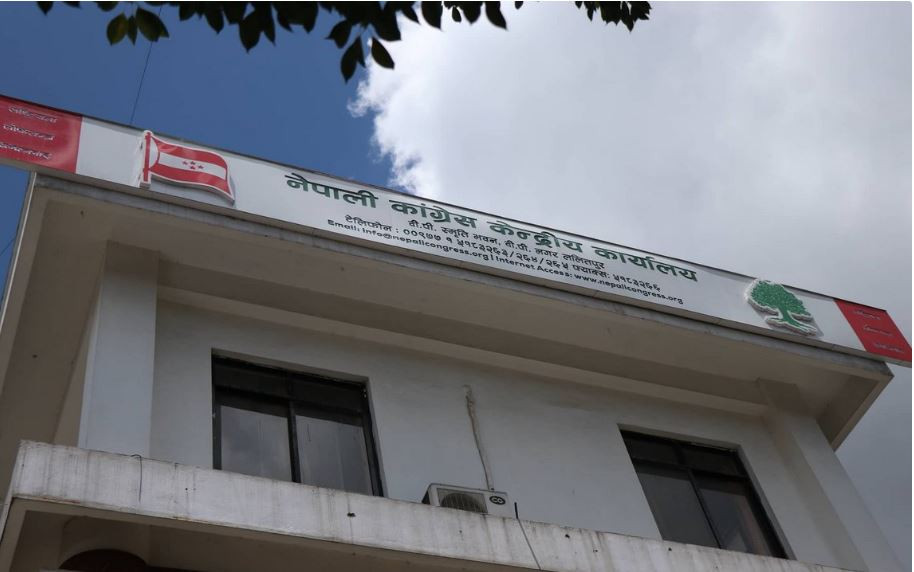 सभापति देउवाद्वारा थारु सङ्घको केन्द्रीय तदर्थ कार्यसमितिमा ९८ जना सदस्य मनोनयन