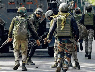 कश्मिरमा चार दिनदेखि भिडन्त, भारतीय सेनााका थप एक जवान मारिए