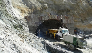 अरूण तेस्रो जलविद्युत् परियोजनाको काम ठप्प