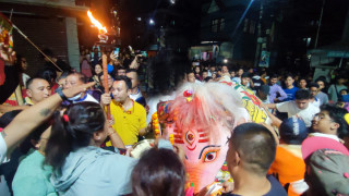 पहिक्वःमा पुलिकिसी, मजिपा लाखे आजु र सवाद्यः