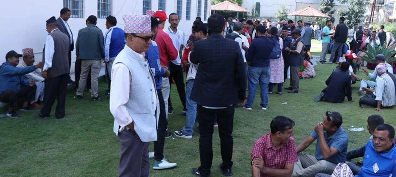 एमाले बागमतीमा नयाँ नेतृत्व चयनका लागि मतदान सुरु