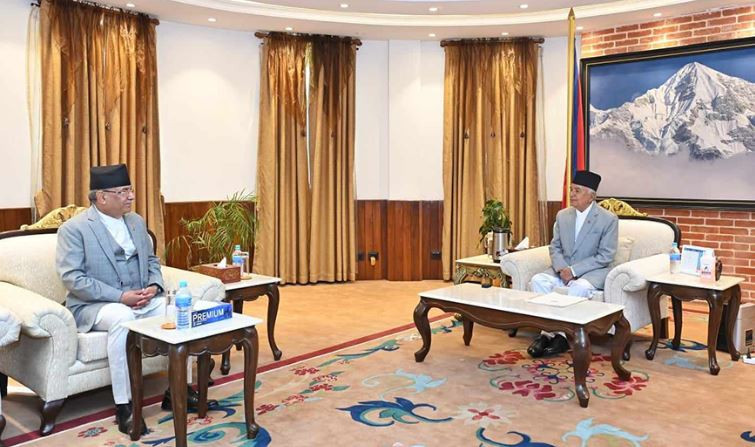 शीतल निवासबाट राष्ट्रपति भेटेर फर्किए प्रधानमन्त्री, के भयो कुराकानी ?