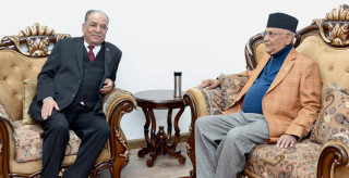 प्रधानमन्त्री ‘प्रचण्ड’ र ओलीबीच भेटवार्ता