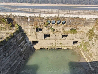 हिउँदमा पनि छाडियो नारायणी लिफ्टद्वारा पानी