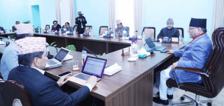 सिंहदरबारमा मन्त्रिपरिषद् बैठक जारी
