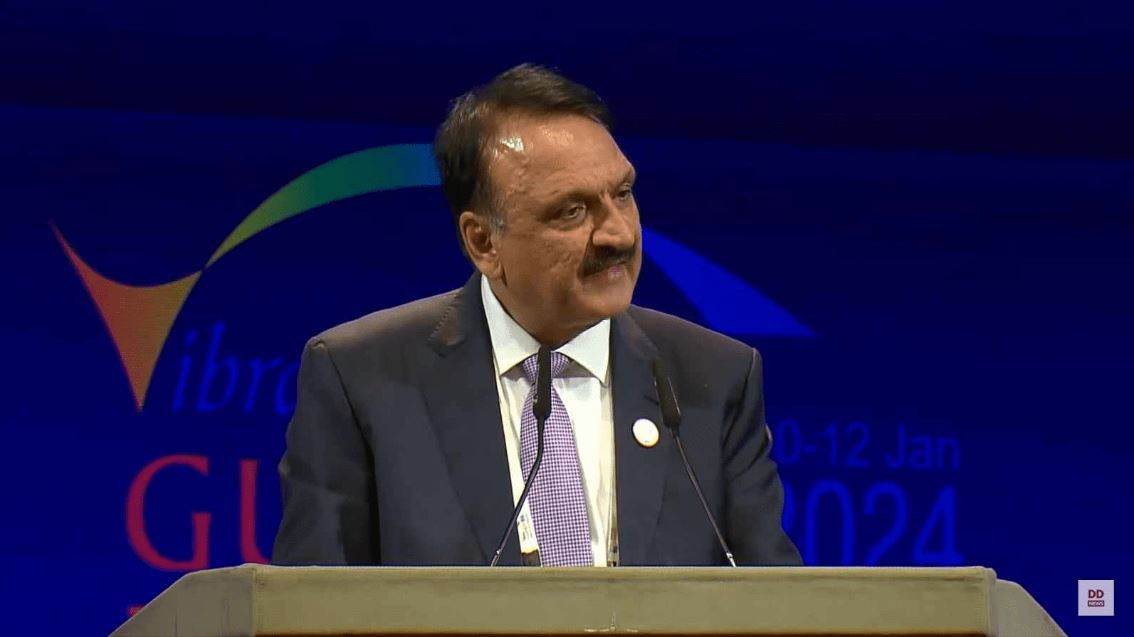 अर्थमन्त्री महतले दिए विदेशी लगानीकर्तालाई लगानी सम्मेलनको निम्तो