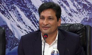 कार्यसम्पादनमा ढिलाइ भएका आयोजनाको लिखित जवाफ पेस गर्न ऊर्जामन्त्री बस्नेतको निर्देशन