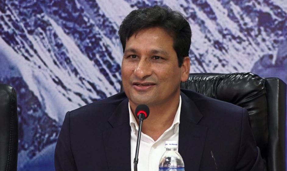 कार्यसम्पादनमा ढिलाइ भएका आयोजनाको लिखित जवाफ पेस गर्न ऊर्जामन्त्री बस्नेतको निर्देशन