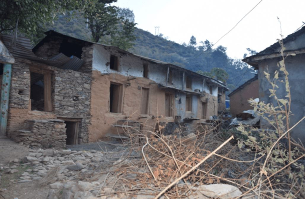 बाढी र भूकम्पले उठीवास बझाङको परिङाल