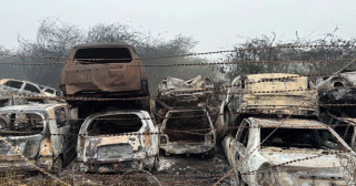 भीषण आगलागी, चार सयभन्दा बढी गाडी जले