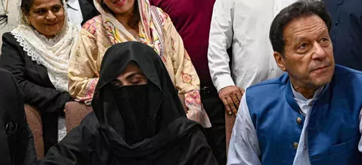 पाकिस्तानका पूर्वप्रधानमन्त्री इमरान खान र उनकी पत्नीलाई १४ वर्षको जेल सजाय