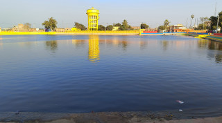 बरूण सरोवर