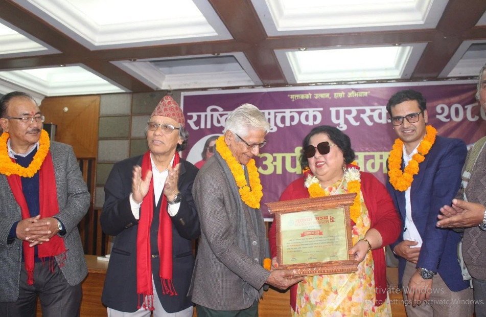 ‘राष्ट्रिय मुक्तक पुरस्कार’ शेरचनलाई