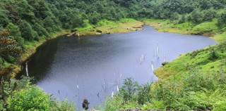संरक्षणको पर्खाइमा वाग्मा पोखरी, सरकारले प्राथमिकता नदिएको स्थानीयको गुनासो
