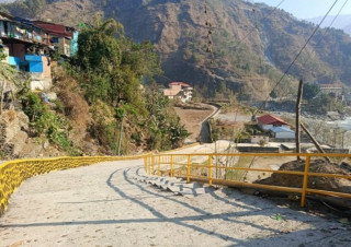 पर्यटकीयस्थल गलेश्वरमा फुटपाथसहितको सडक निर्माण