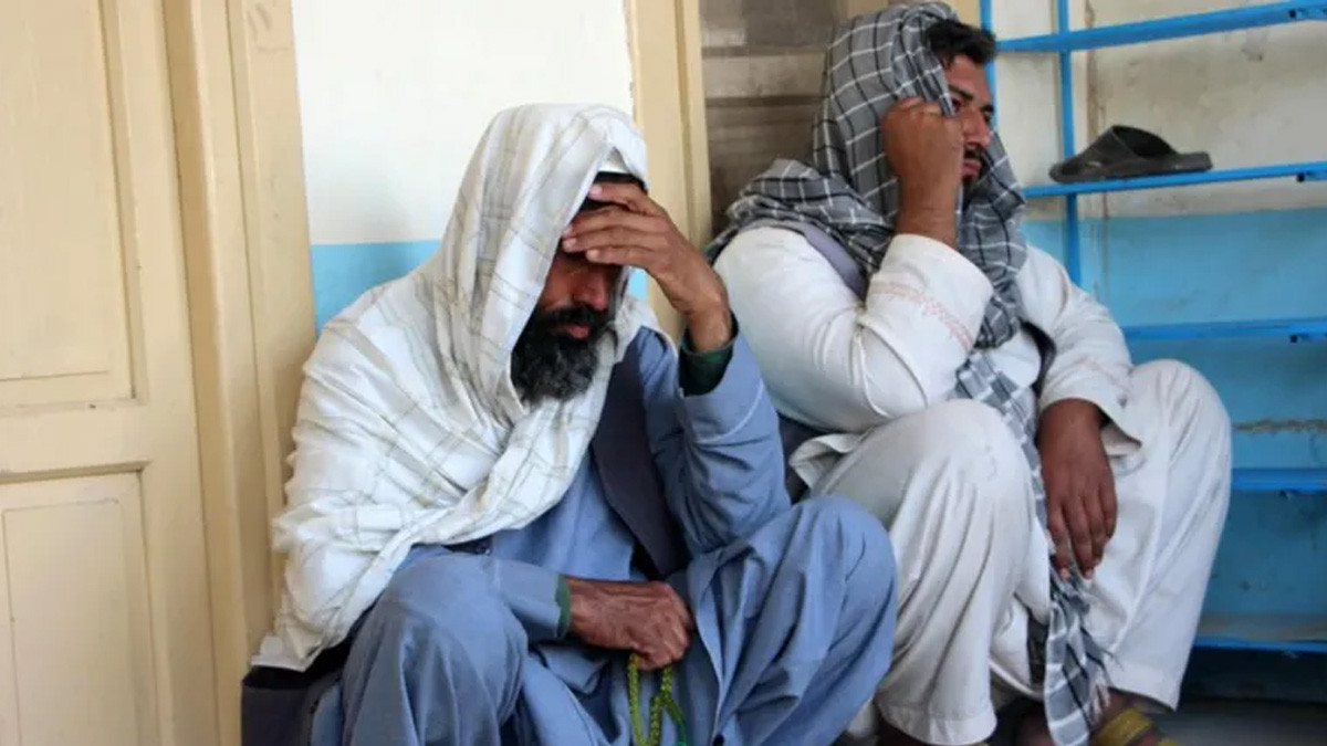 अफगानिस्तानमा आत्मघाती बम विस्फोटमा २१ जनाको मृत्यु, आइएसले लियो जिम्मा