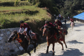 घोडादौड प्रतियोगिताको उपाधि दीपेन्द्रलाई
