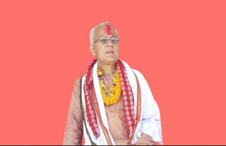 जसपा नेता दीपक कार्कीले स्वास्थ्य राज्यमन्त्रीको शपथ लिँदै