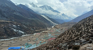 सगरमाथाको फेदमा अपाङ्गता रोकथाम शिविर