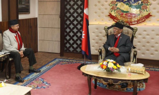 माओवादी केन्द्र र नेकपा (एस)बीच एकताको चर्चा सेलाएकै बेला प्रधानमन्त्री प्रचण्ड र खनालबीच भेटवार्ता 