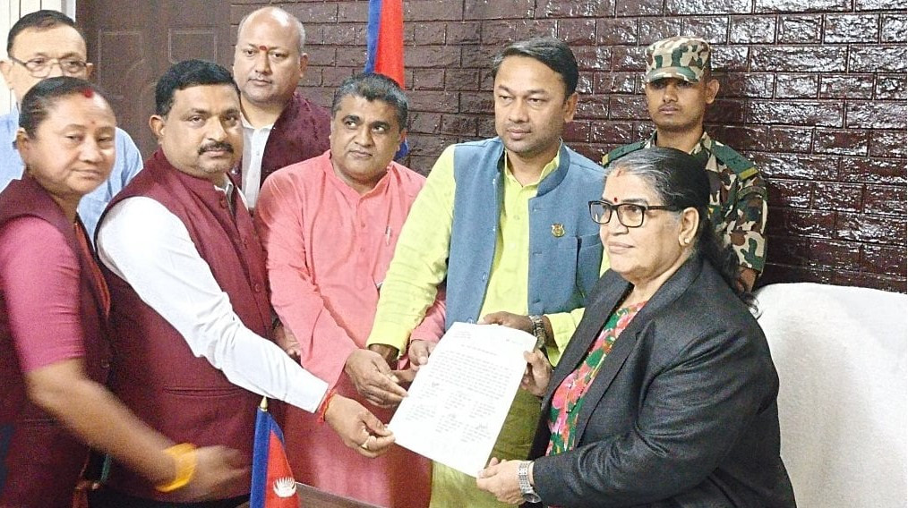 मधेसमा जनमत पार्टीको नेतृत्वमा सरकार गठनको तयारी, सिंहद्वारा प्रदेश प्रमुखसमक्ष दाबी पेस