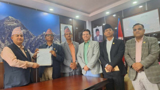 बागमती सरकारबाट बाहिरियाे एमाले, मन्त्रीहरुले बुझाए राजीनामा