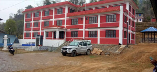भिमसेनथापा गाउँपालिकाको उपकरण हस्तान्तरण कार्यक्रम सम्पन्न