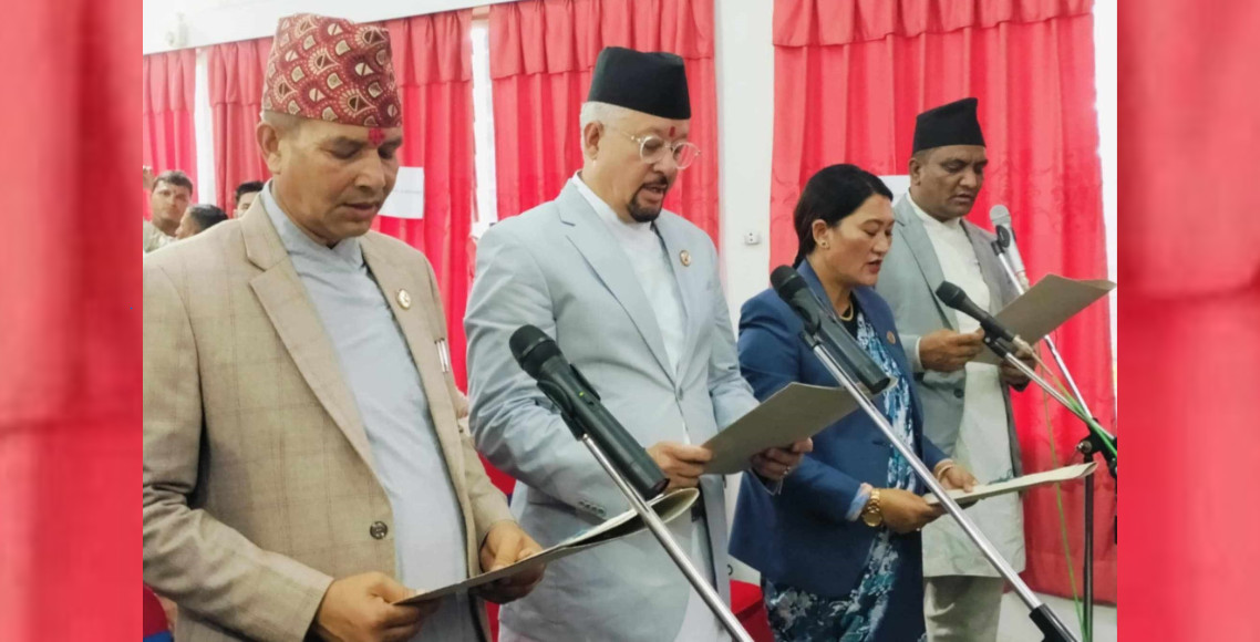कर्णालीका नवनियुक्त ४  मन्त्रीहरूले लिए शपथ