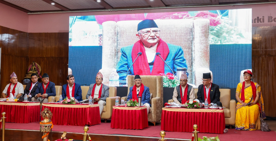 शिक्षकलाई राजनीतिबाट अलग गराएँ भनेर घोषणा गरे, ती प्रयास गलत थिए : प्रधानमन्त्री ओली