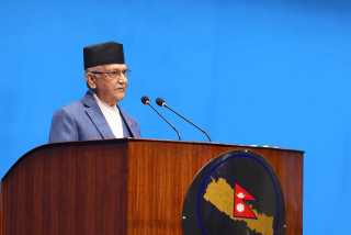 माओवादीले संसद् अवरोध नगर्ने, प्रधानमन्त्रीले सम्बोधन गर्दै