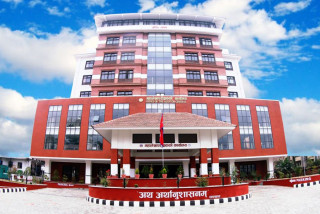 दुई महिने ओली सरकारको आम्दानी १ खर्ब ६९ अर्ब, खर्च १ खर्ब ३७ अर्ब