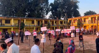 उपनिर्वाचनः मतदान प्रक्रिया जारी, अहिलेसम्म करिब ३२ प्रतिशत मतदान