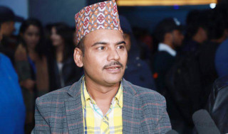 ऋषि लामिछानेले केदार घिमिरेलाई ‘माग्ने राजा’ बनाउने